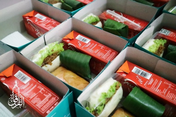 Sedia Paket Catering Snack Kotak Harga
relatif murah kirim ke Kebon Kelapa BOGOR